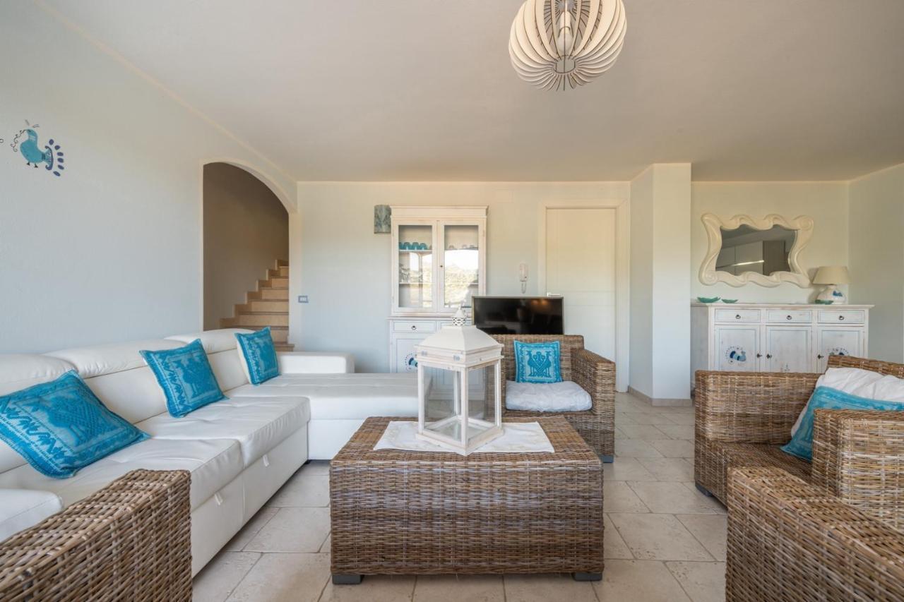 Villa Acquamarina Semi Detached Villa With Private Pool And Wifi 토레 델레 스텔레 외부 사진