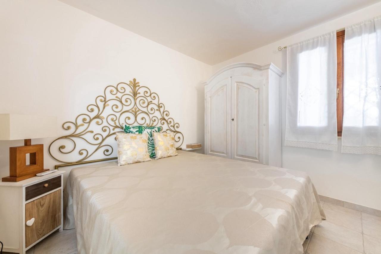 Villa Acquamarina Semi Detached Villa With Private Pool And Wifi 토레 델레 스텔레 외부 사진